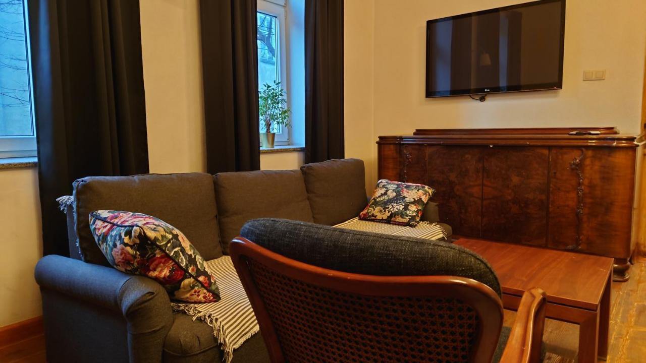 Apartamenty Przy Stonehenge ソスノヴィエツ エクステリア 写真