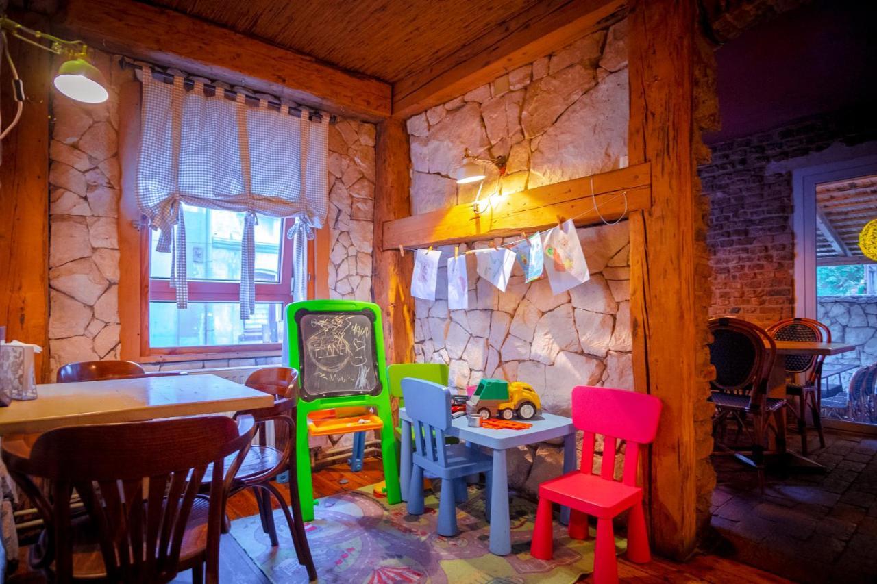 Apartamenty Przy Stonehenge ソスノヴィエツ エクステリア 写真
